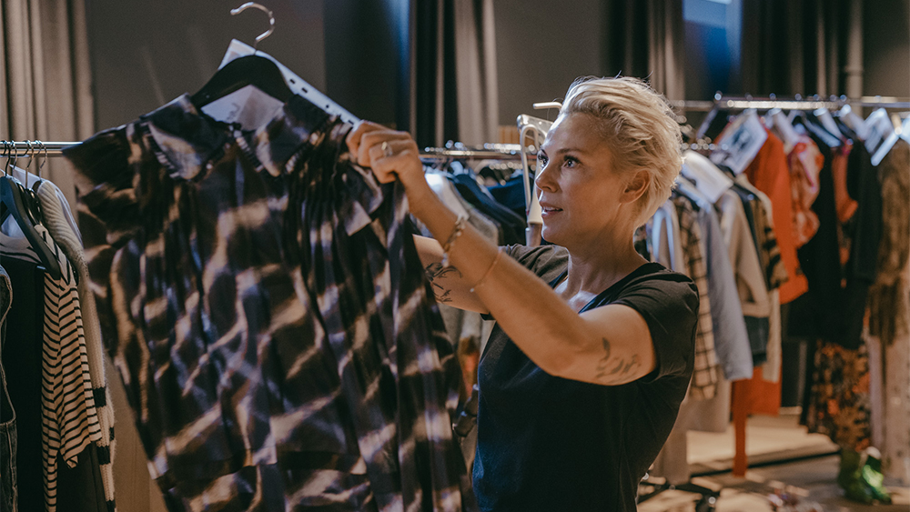 Billede til den relaterede nyhed Couture og kendisser: 250.000kr til Legeheltene