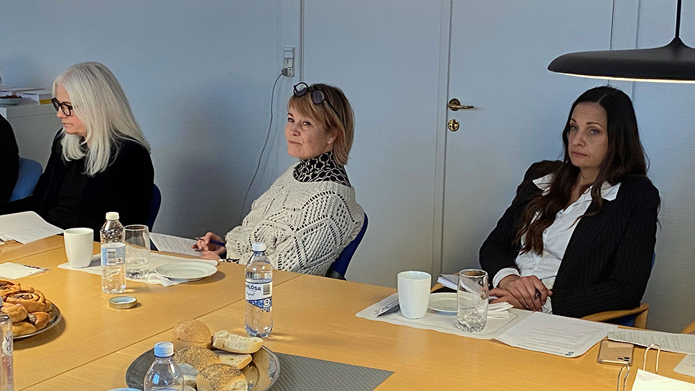 Billede til nyheden Fagligt kemiseminar: Frisører og kosmetikere dykkede ned i videnskaben hos DFKF